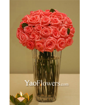 Two Dozen Red Roses With a Vase
