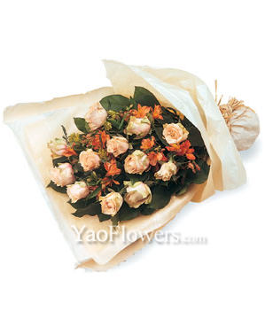 12 Pink Roses