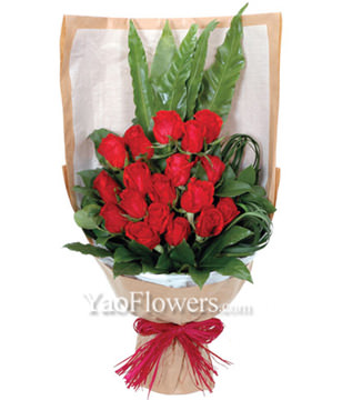 18 Red Rose, Leather Fern, Iris Leaves, Salal