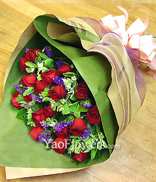 18 Red Roses