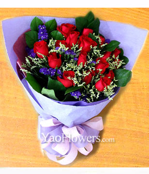 16 Red Roses