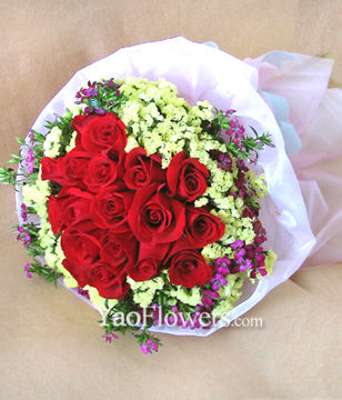 16 Red Roses