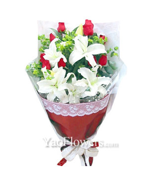 12 Red Roses,4 Lilies