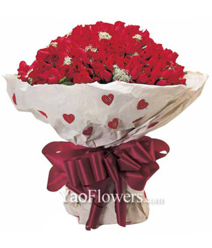 99 Red Roses, Ammi Majus & Greens 