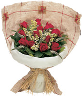 12 Red Rose, White Veronica, Lilac, Salal