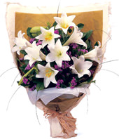 9 White Lilies, Ageratum, Statice