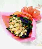 21 Champagne Roses
