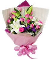 12 Pink Roses,2 Lilies