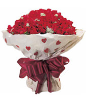 99 Red Roses, Ammi Majus & Greens 