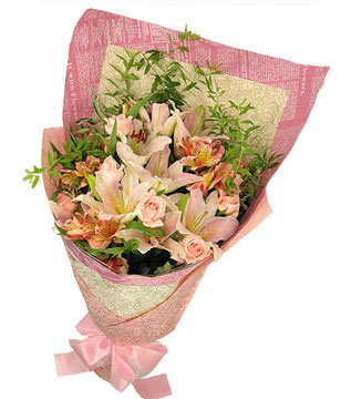 5 pink roses, 4 lilies