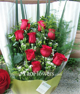 9 Red Roses