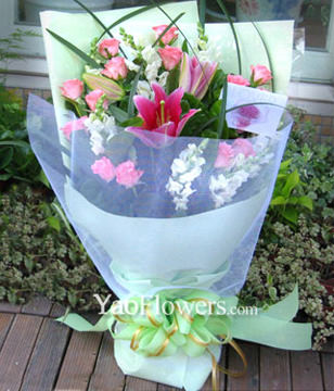 3 Lilium with fish-grass,15 Diana roses