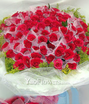 99 Red roses with A class