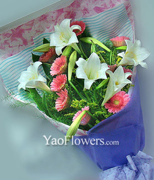 8 Gerbera Daisies,3 lilium