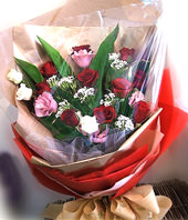 10 Red Roses