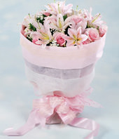 7 Pink Lilium,9 Pink roses