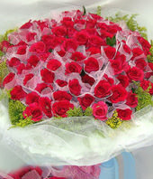 99 Red roses with A class
