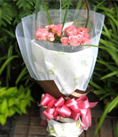 21 Diana roses