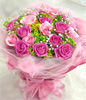 18 Titanic purple roses