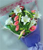 8 Gerbera Daisies,3 lilium