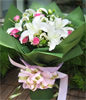 5 Lilium,10 Pink roses