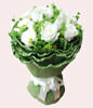 19 white roses
