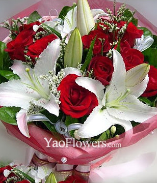 3 Lilium,11 Red roses