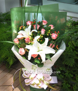 2 Lilium,15 Roses