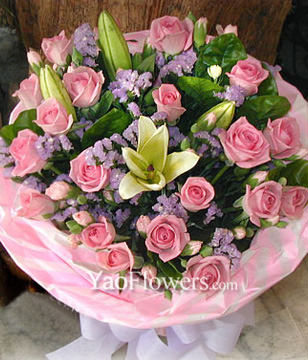 20 Pink Roses,2 Lilum