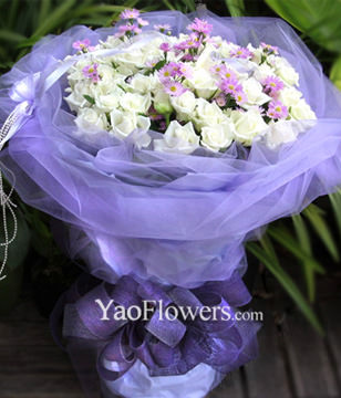 50 White roses with A class 