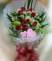 10 Red roses