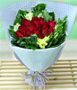 15 Red Roses