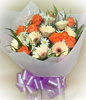 6 Gerbera Daisies,9 red roses