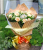 12 Champagne roses (One Dozen Roses)