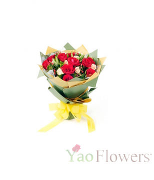 10 red roses,9 champagne roses, gardenia leaves fullness