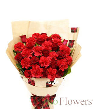 21 Red Carnations,11 Red Roses,Green Leaves