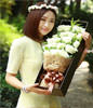 19 white roses with gift box