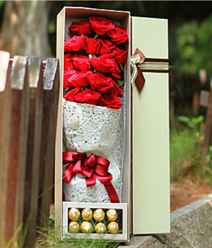 19 Red roses with gift box,cholocates
