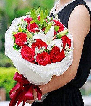 3 Lilies,12 Long stemmed red roses