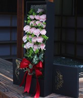 25 Pink Carnations in a Box