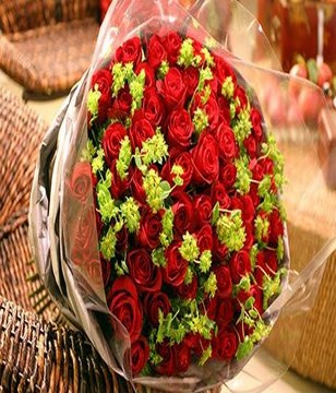 99 Red Roses