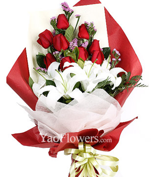 9 red roses,2 white lilies