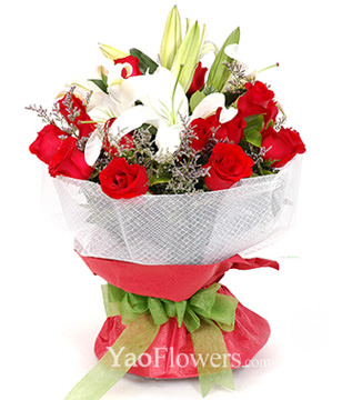 3 white Lilium,19 red roses