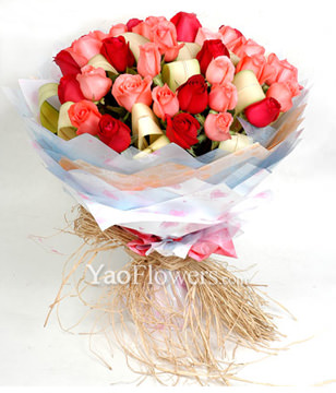 12 red roses,21 pink roses