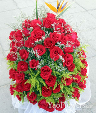 99 red roses
