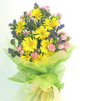 9 yellow daisies