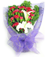 24 Peach Red Carnation ,2 lilies