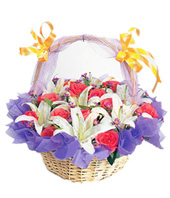 12 Pink Roses,6 White Lilium