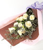9 white roses