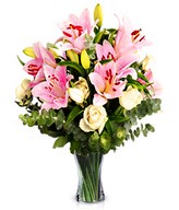 White roses and pink lilies